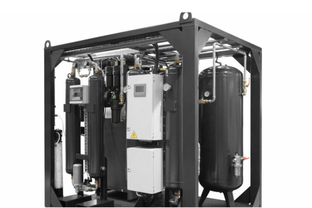 Mobiler Schnelldampferzeuger in schwarzem Transportrahmen