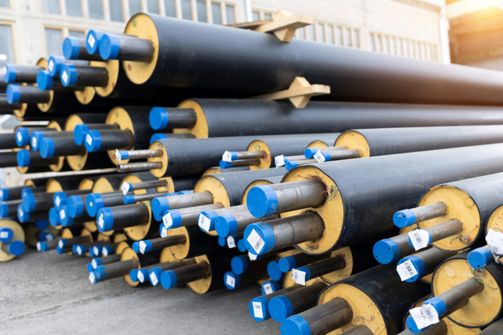 Fernwärmeleitungen zum Anschluss an die Fernwärmeübergabestation